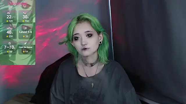 Milten-Trish online show from 10/31/25, 09:21