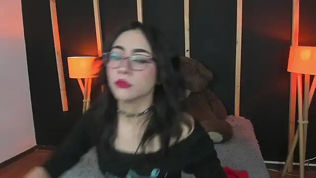 vampy dolll online show from 01/03/25, 01:03