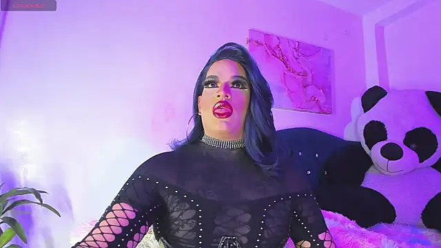 Missisabella  online show from 01/12/25, 08:25