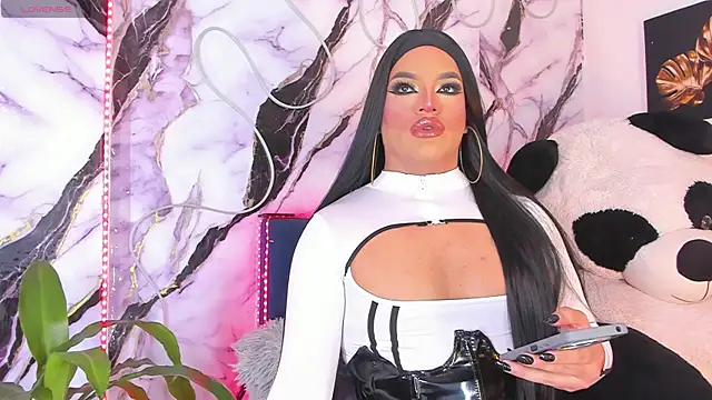 Missisabella  online show from 04/21/26, 12:45