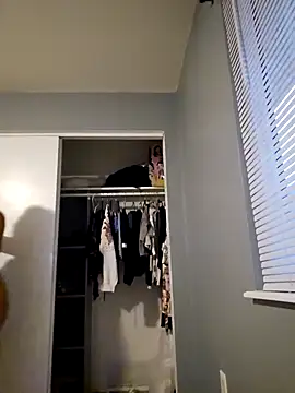 hivirgin online show from 01/10/25, 10:57