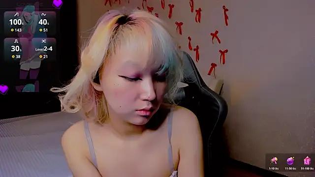 Milla Aheo online show from 04/21/26, 01:06