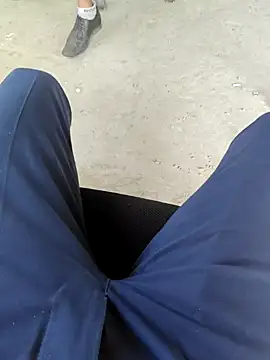 bananadick     online show from 12/16/24, 08:41