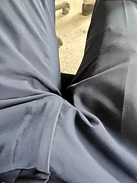 bananadick     online show from 12/23/24, 08:44