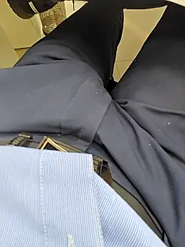 bananadick     online show from 02/03/25, 11:09