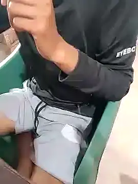 bananadick     online show from 03/16/25, 07:15