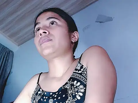Snapshot of brihanna_lena chatting on 05/07/26, 05:46 brihanna lena online show from 05/07/26, 05:46