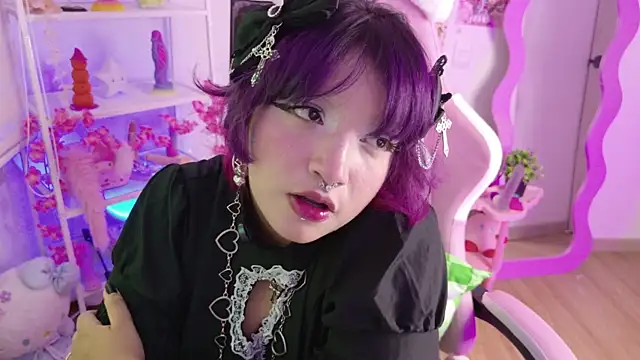 lady noize online show from 06/14/26, 02:24