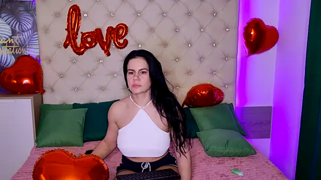 KattieSims online show from 01/31/25, 09:59