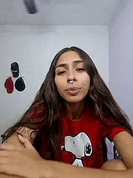 Snapshot of Jazmin-Cerezita chatting on 03/19/25, 10:20 Jazmin-Cerezita online show from 03/19/25, 10:20