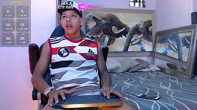 Snapshot of mr_stiven_ chatting on 03/17/25, 01:57 mr stiven  online show from 03/17/25, 01:57