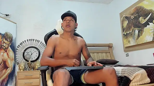 mr stiven  online show from 03/29/26, 02:55