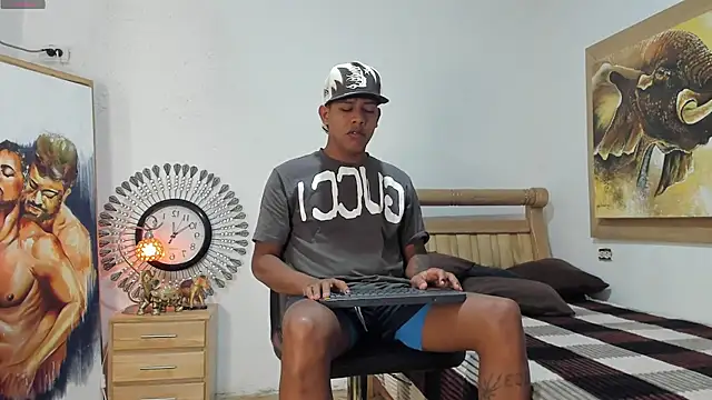 mr stiven  online show from 05/06/26, 02:40
