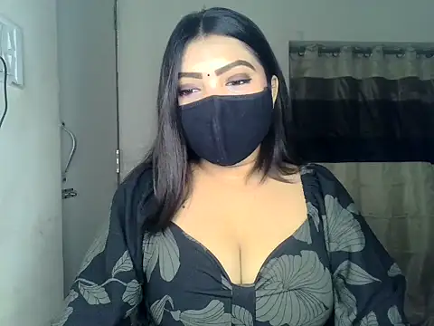 Snapshot of ishi_Beauty chatting on 05/07/26, 04:29 ishi Beauty online show from 05/07/26, 04:29