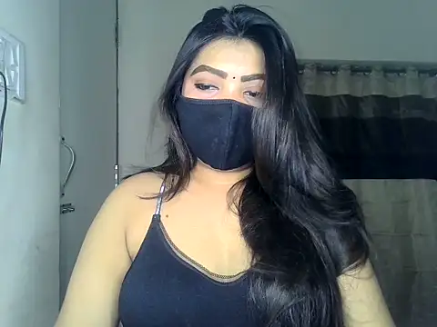 Snapshot of ishi_Beauty chatting on 05/27/26, 04:53 ishi Beauty online show from 05/27/26, 04:53