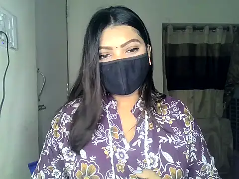 Snapshot of ishi_Beauty chatting on 07/31/26, 05:40 ishi Beauty online show from 07/31/26, 05:40