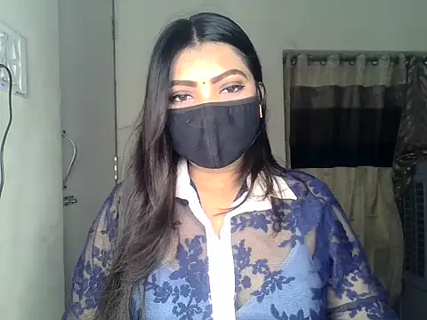 Snapshot of ishi_Beauty chatting on 08/01/26, 05:18 ishi Beauty online show from 08/01/26, 05:18