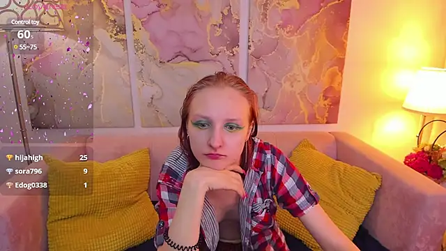 Snapshot of SallyFishery chatting on 01/15/25, 04:25 SallyFishery online show from 01/15/25, 04:25