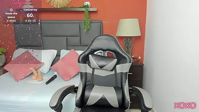 linda rios  online show from 10/17/25, 07:16