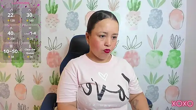 linda rios  online show from 10/23/25, 07:23