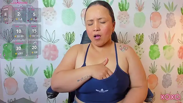 linda rios  online show from 10/30/25, 07:25