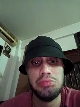 Snapshot of nikit42098 chatting on 11/20/25, 04:23 nikit42098 online show from 11/20/25, 04:23