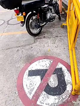 KathaDanger online show from 04/17/26, 10:24