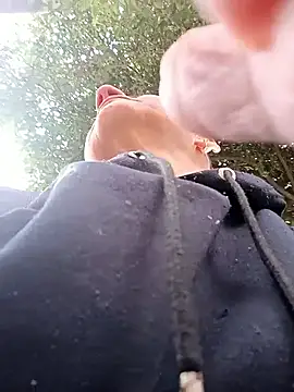 sasi luna online show from 11/14/25, 01:21