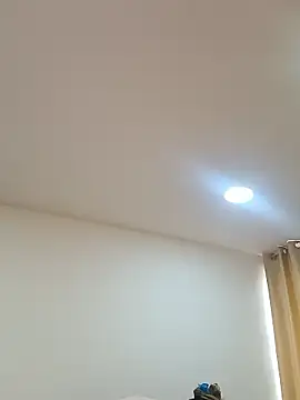 sasi luna online show from 01/16/26, 01:59