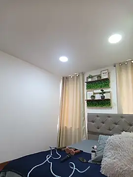 sasi luna online show from 03/28/26, 02:38