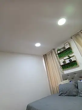 sasi luna online show from 04/20/26, 01:25