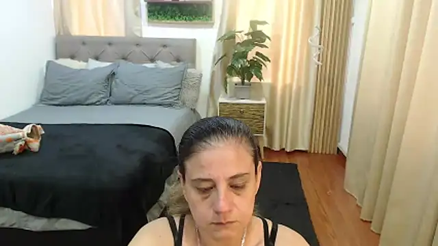 sasi luna online show from 05/21/26, 01:29