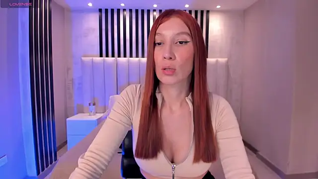 MiaFarrell  online show from 01/08/26, 07:05