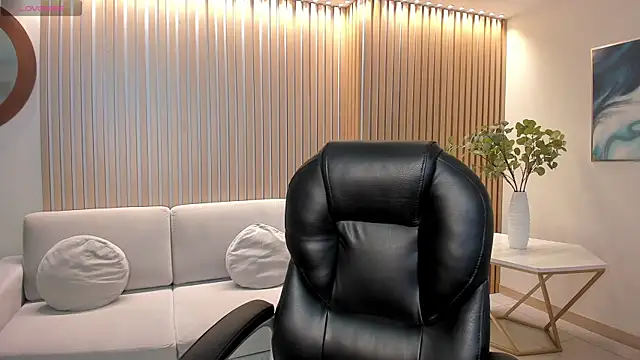 BellaCarteer  online show from 04/19/26, 10:56