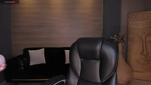 Snapshot of BellaCarteer_ chatting on 05/27/26, 07:55 BellaCarteer online show from 05/27/26, 07:55