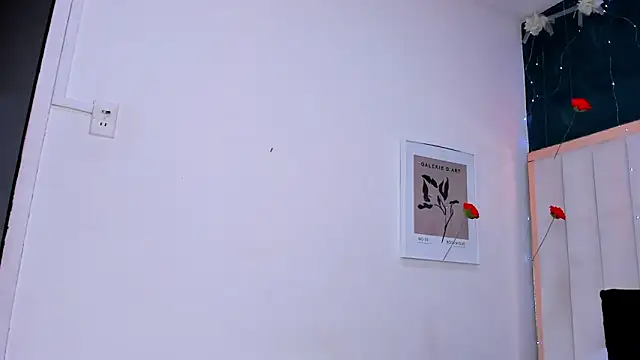 africa holmes online show from 04/08/26, 02:44