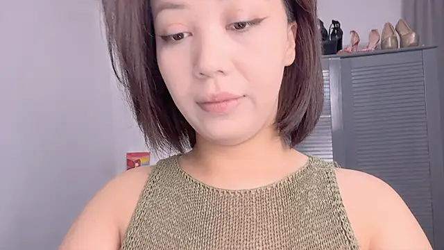 PurrrfectMiko online show from 01/14/26, 03:34