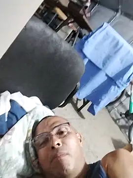 Alex011277 online show from 10/28/25, 01:20