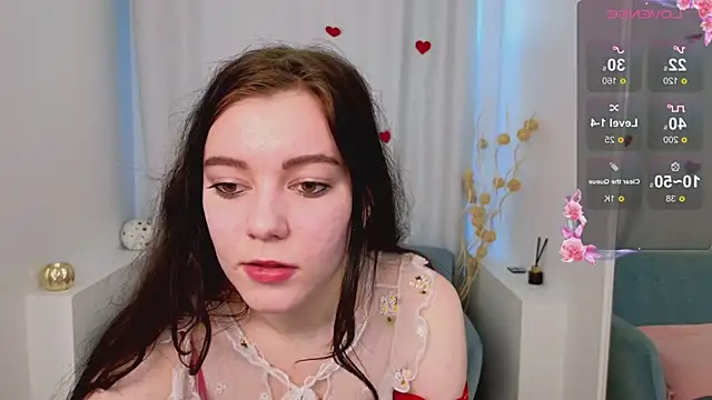 Lana  Cute  online show from 02/04/25, 01:48