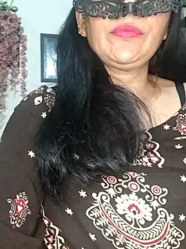 sexy bhabhi69 online show from 04/20/26, 05:05