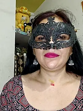 Snapshot of sexy_bhabhi69 chatting on 07/10/26, 07:23 sexy bhabhi69 online show from 07/10/26, 07:23