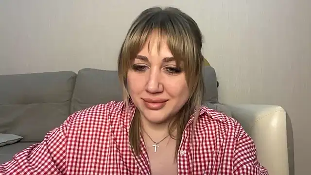 VickyLove047 online show from 04/07/26, 07:36