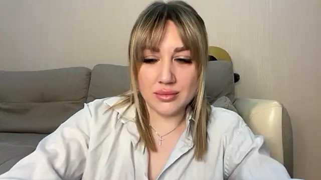 VickyLove047 online show from 04/19/26, 07:18