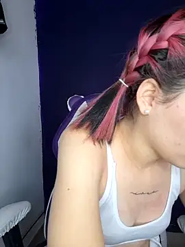 franchezkavegaaa online show from 02/05/25, 05:42