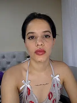 franchezkavegaaa online show from 10/18/25, 12:28