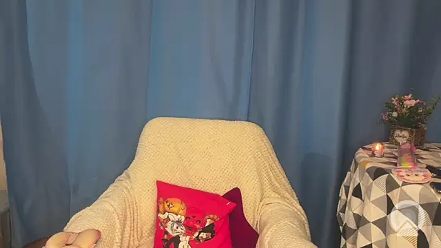 pink pikachu  online show from 04/16/26, 07:25