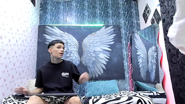 exotic hot couple online show from 04/04/26, 09:12