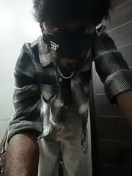 johnsinsexy online show from 12/17/24, 03:06