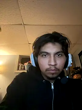 Snapshot of meximaloo1 chatting on 11/20/25, 07:19 meximaloo1 online show from 11/20/25, 07:19