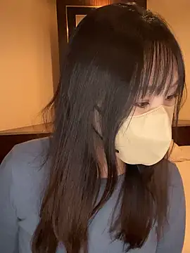 Snapshot of oji_oji123 chatting on 10/28/25, 09:35 oji oji123 online show from 10/28/25, 09:35